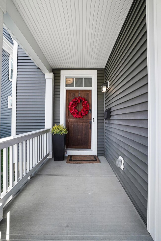 395 E Deshler Ave, Columbus, OH 43206 - photo 7