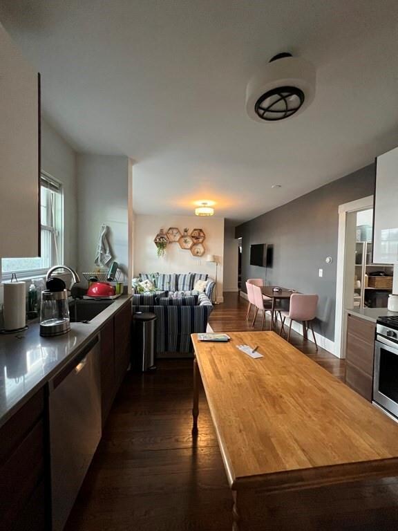 57 Fenno St unit 7, Cambridge, MA 02138 - photo 2