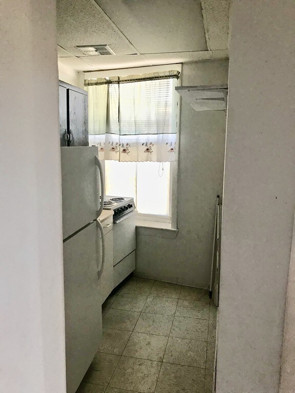 20-24 Main St unit 4, Hudson, MA 01749 - photo 5