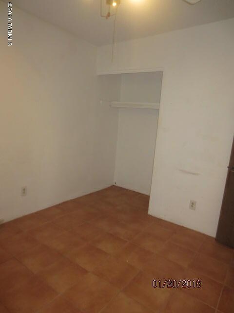 bedroom2