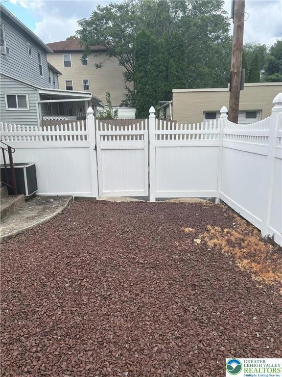 57 E Raspberry St, Bethlehem, PA 18018 - photo 4