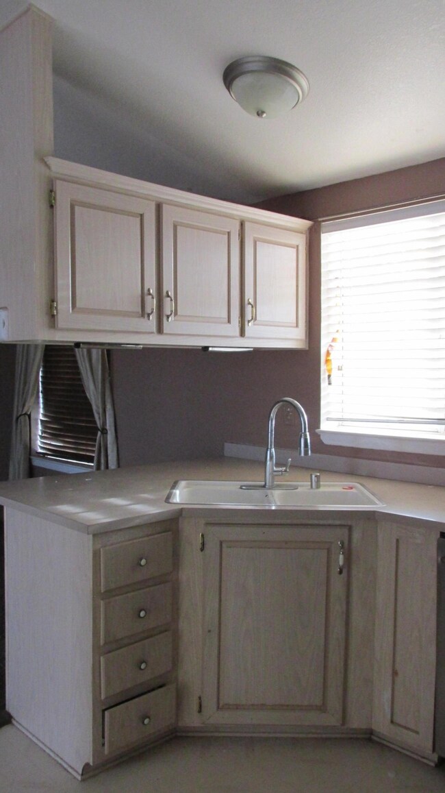 1704 Northern Blvd NW, Rio Rancho, NM 87124 - photo 3