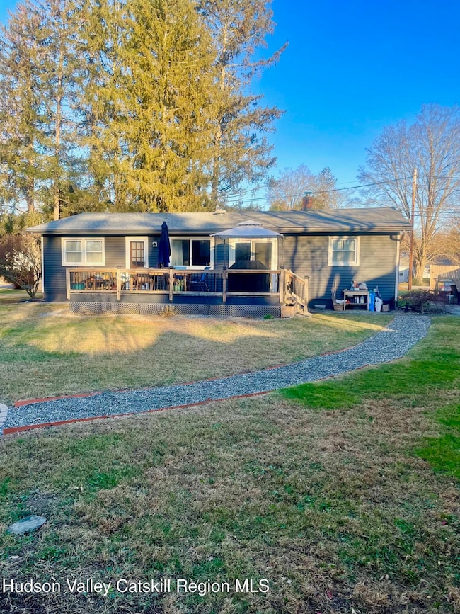 15 Closs Dr, Rhinebeck, NY 12572 - photo 3