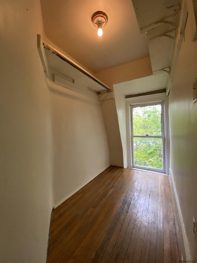 175 Jay St unit 5x, Albany, NY 12210 - photo 5