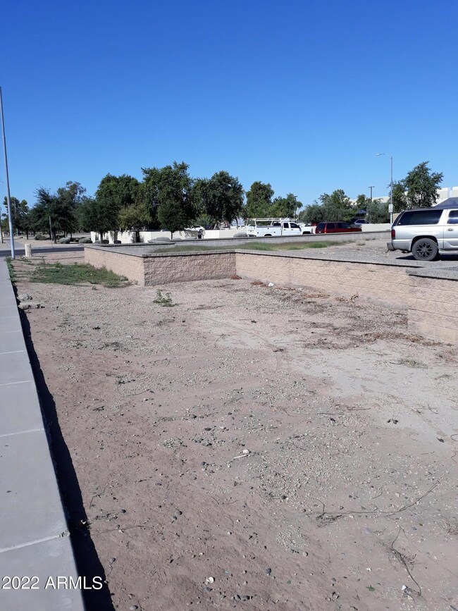 6001 N 57th Dr N unit 18, Glendale, AZ 85301 - photo 4