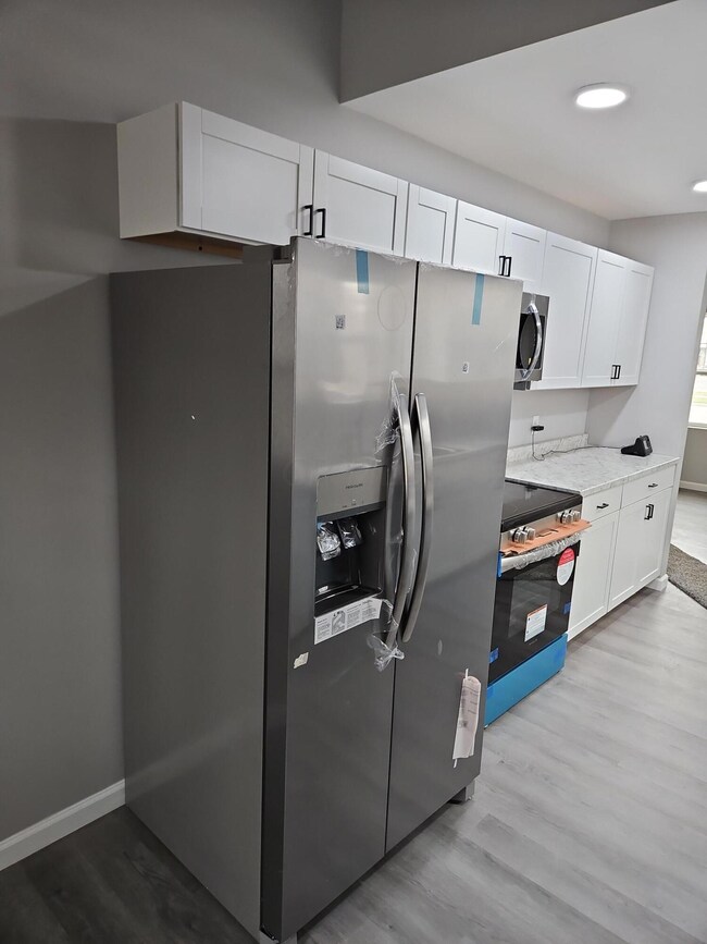 930 S James Rd, Columbus, OH 43227 - photo 7