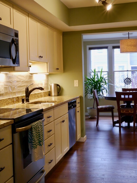 31 Amity Place, Amherst, MA 01002 - photo 6