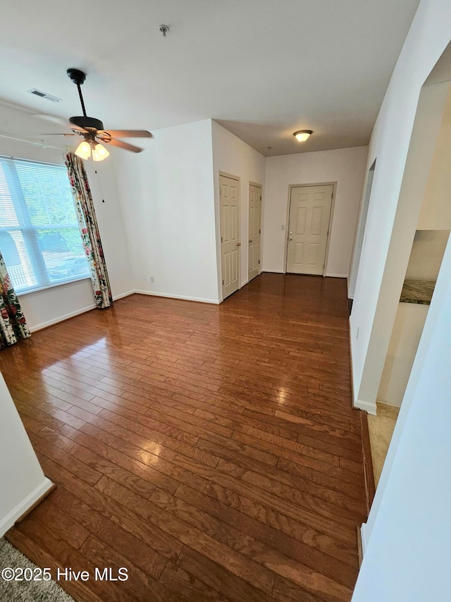 4525 Sagedale Dr unit 204, Wilmington, NC 28405 - photo 6