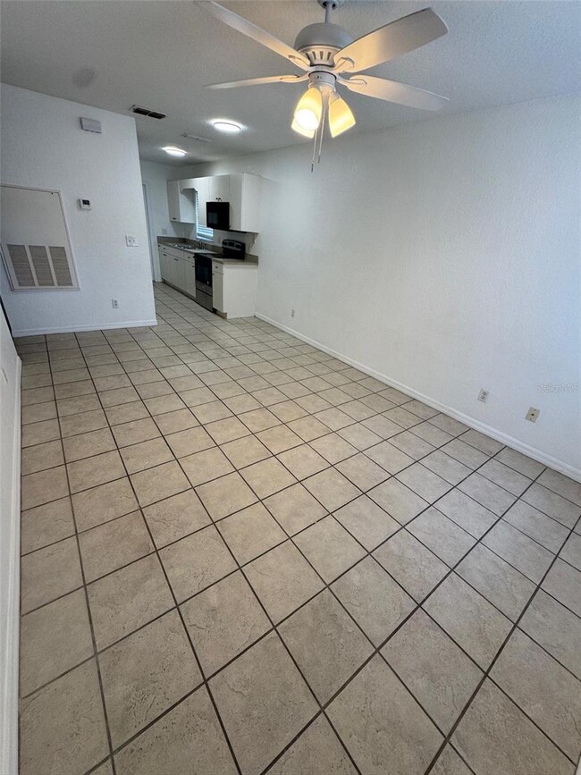 11322 SE 55th Avenue Rd unit 3201, Belleview, FL 34420 - photo 4