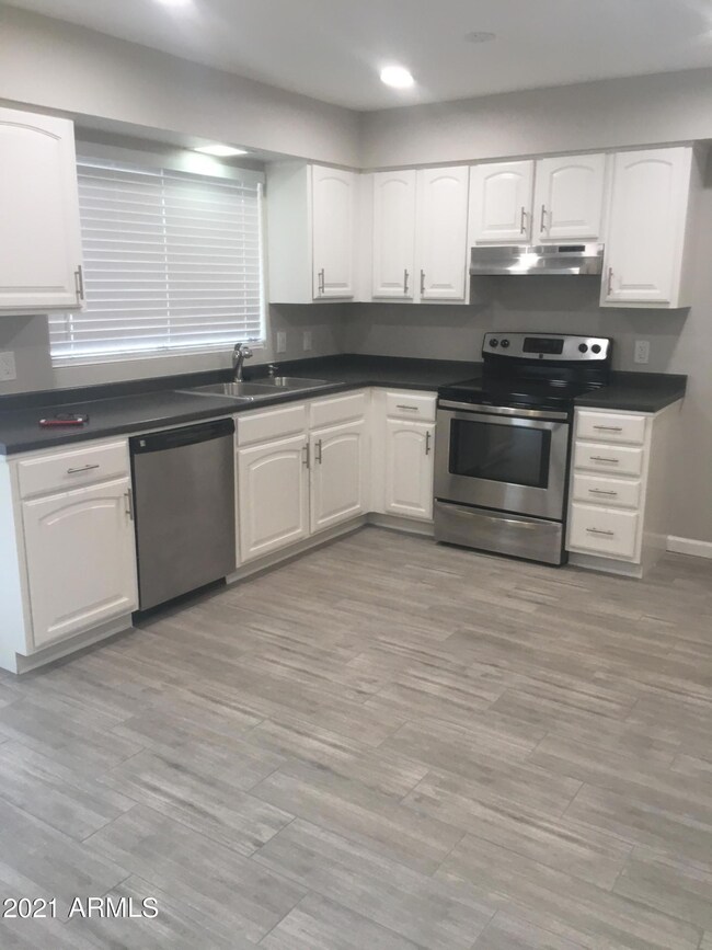 kitchen 3