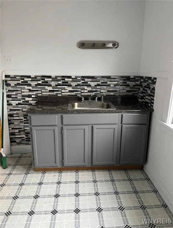 113 Wilkes Ave unit 2, Buffalo, NY 14215 - photo 4