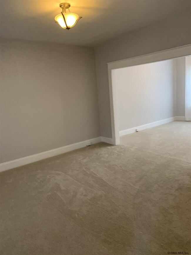 29 Southern Blvd, Albany, NY 12209 - photo 6