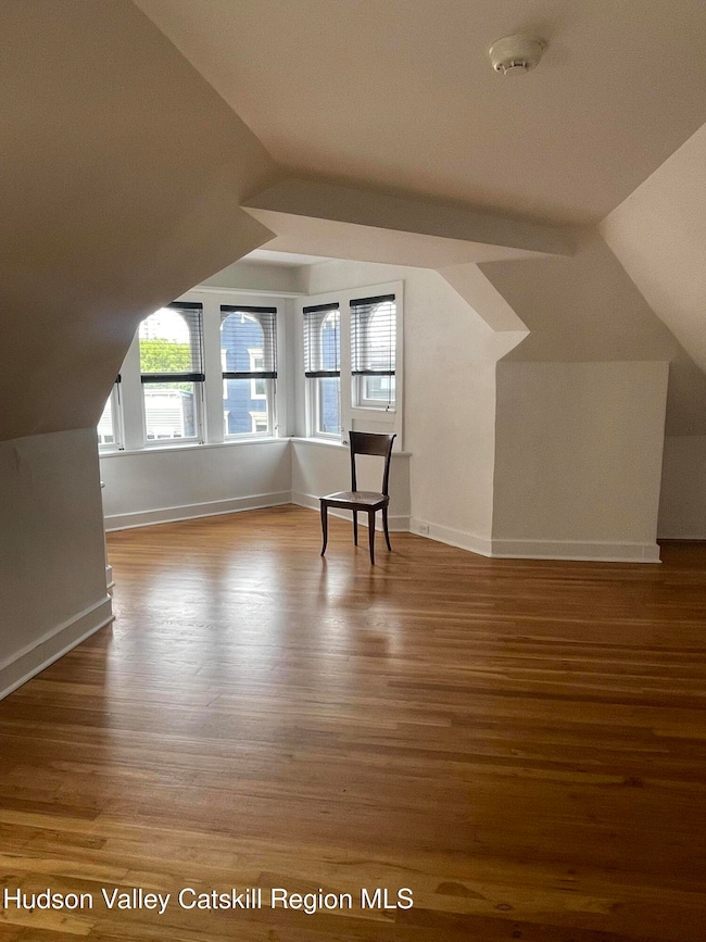 420 Warren St unit 3R, Hudson, NY 12534 - photo 5