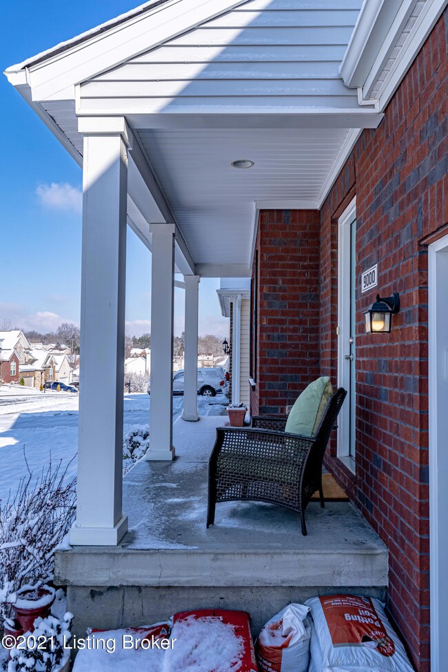 9000 Big Boulder Dr, Louisville, KY 40291 - photo 6