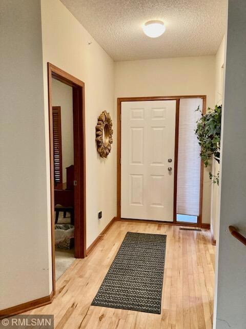 6713 99th Ave N, Brooklyn Park, MN 55445 - photo 5