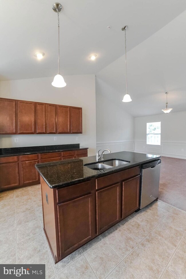 45561 Bethson St, California, MD 20619 - photo 5