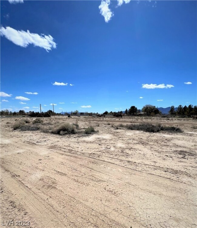3471 Thousandaire Blvd, Pahrump, NV 89061 - photo 2