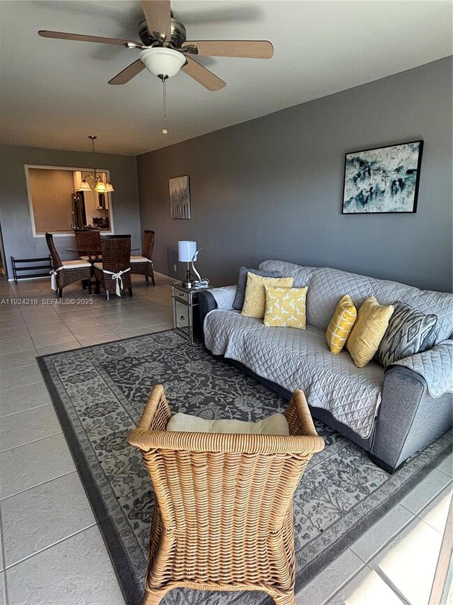 2900 N Palm Aire Dr unit 409, Pompano Beach, FL 33069 - photo 7