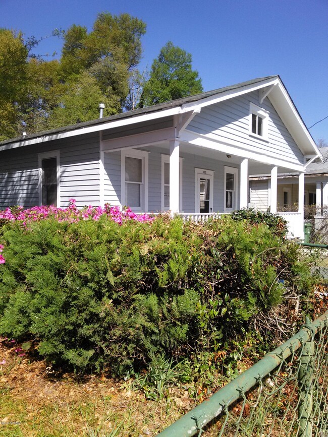 622 S 8th St, Wilmington, NC 28401 - photo 2