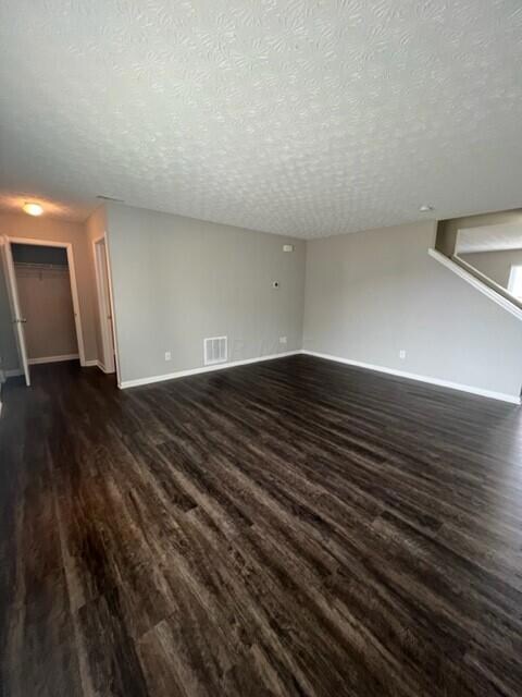 9335 Polaris Green Dr, Columbus, OH 43240 - photo 5