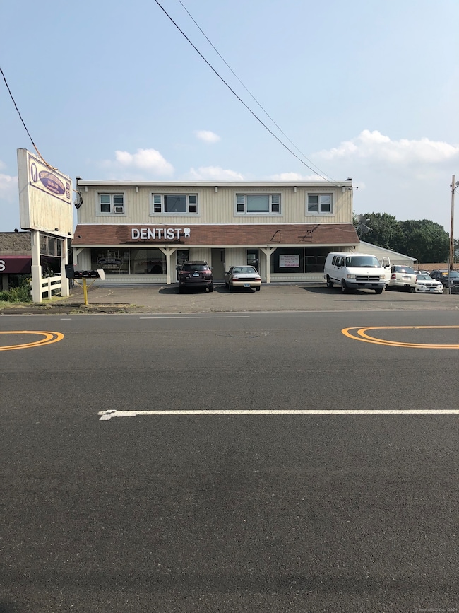 910 Boston Post Rd unit 3, West Haven, CT 06516 - photo 5