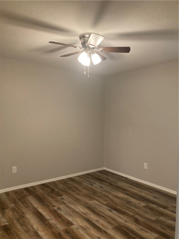 203 S Baggett St unit 5, Prairie Grove, AR 72753 - photo 4