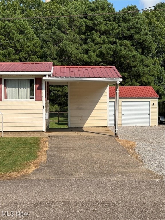 207 Walnut St, New Haven, WV 25265 - photo 3