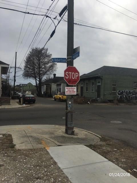2247 N Robertson St, New Orleans, LA 70117 - photo 2