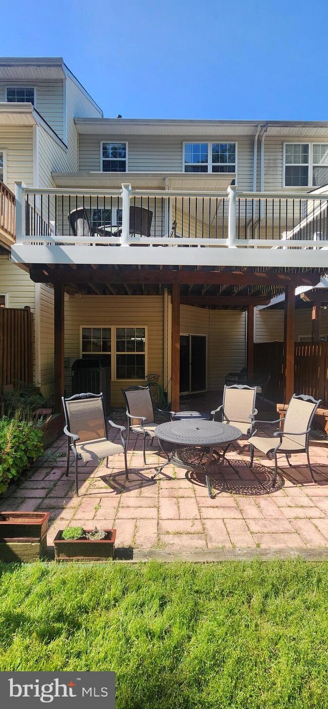 2505 Running Wolf Trail, Odenton, MD 21113 - photo 6