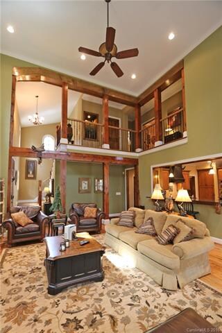 Lofted 2nd Floor