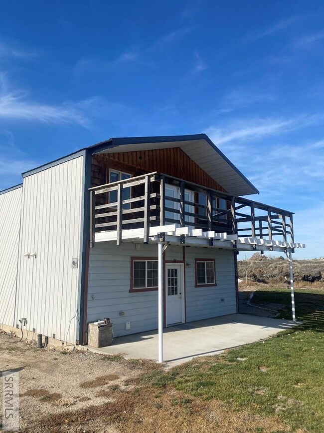 351 N 850 W, Blackfoot, ID 83221 - photo 2