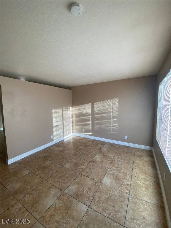 305 N 10th St unit 31, Las Vegas, NV 89101 - photo 7