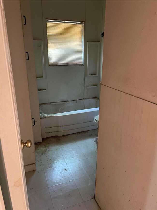 200 N Judd St, Fort Worth, TX 76108 - photo 7