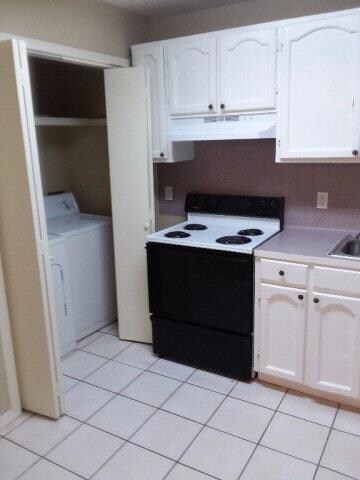 2202 Kimberly Ln unit 2, Edinburg, TX 78541 - photo 3