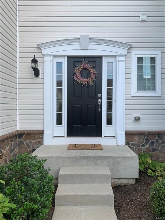 1807 Hemming Way, Orefield, PA 18069 - photo 2