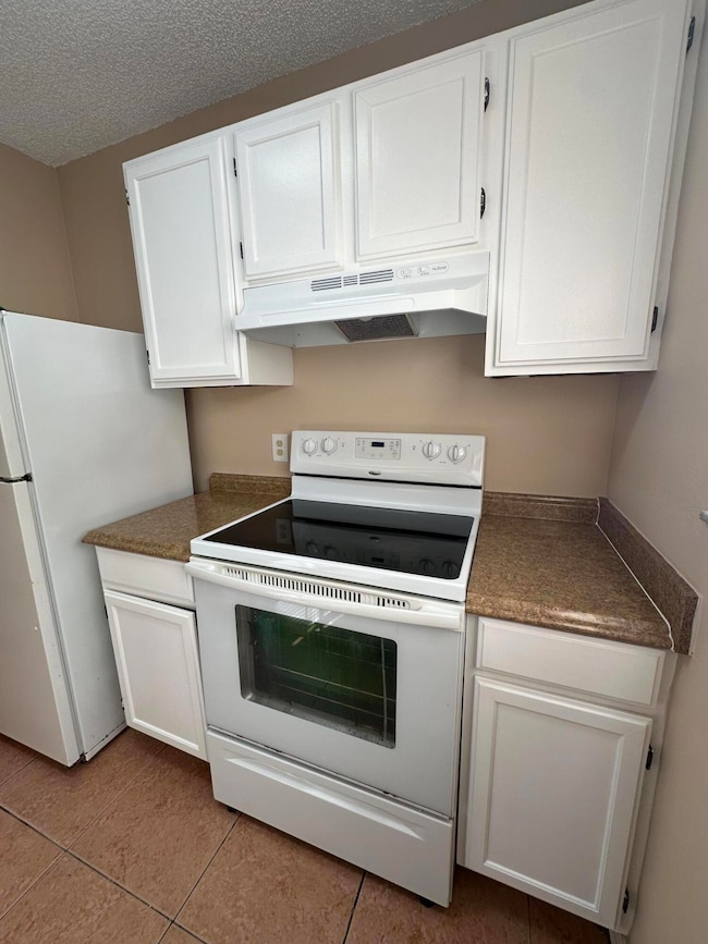 958 Louisiana Ave, Sebastian, FL 32958 - photo 4