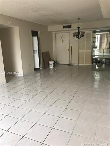 8101 Byron Ave unit 308, Miami Beach, FL 33141 - photo 3