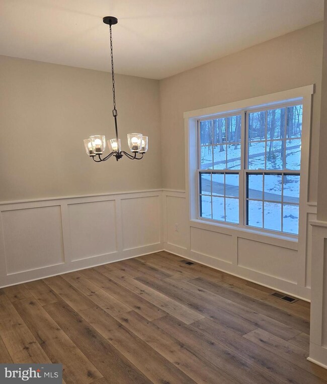 314 Speaks Ln, Harpers Ferry, WV 25425 - photo 7