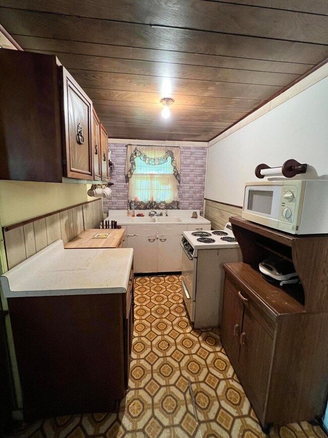 2828 Wrens Hwy, Thomson, GA 30824 - photo 5