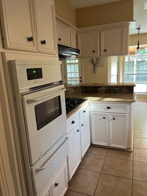 13815 Ivymount Dr, Sugar Land, TX 77498 - photo 4