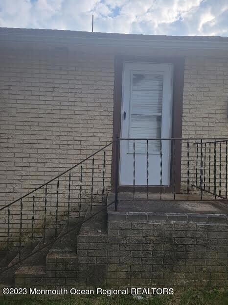 166 Tinton Ext Ave, Eatontown, NJ 07724 - photo 4