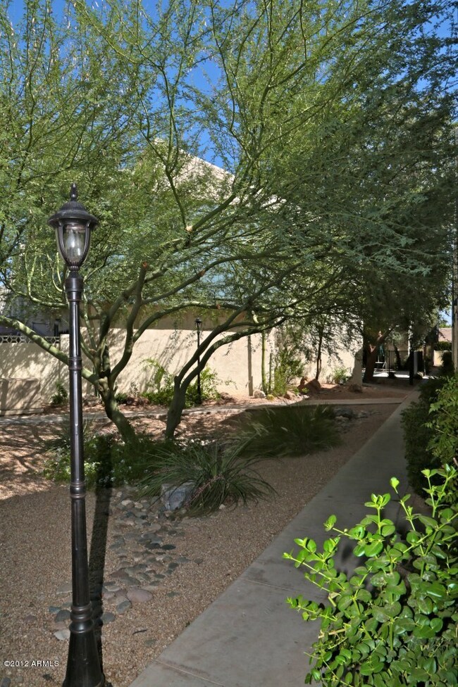 2946 N 14th St unit 4, Phoenix, AZ 85014 - photo 3