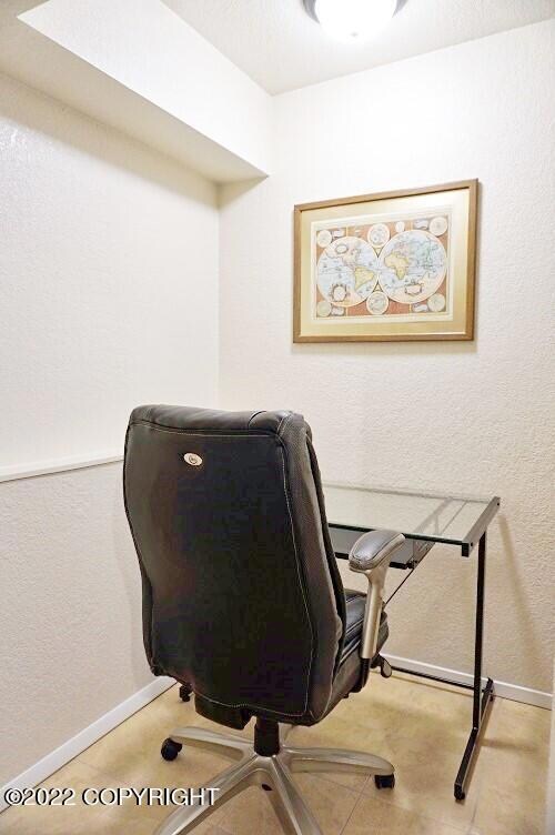 3019 Telequana Dr unit B, Anchorage, AK 99517 - photo 5