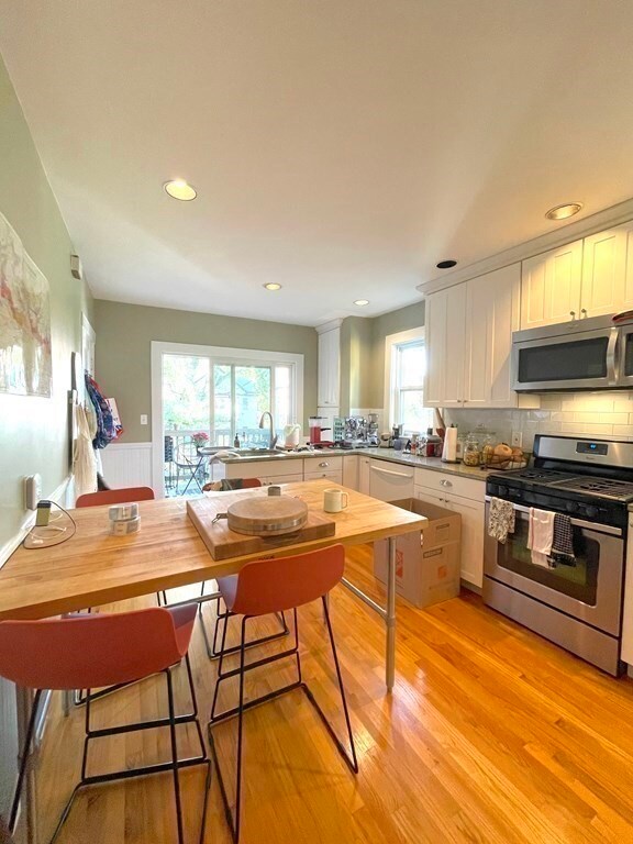 33 Norris St unit 2, Cambridge, MA 02140 - photo 5