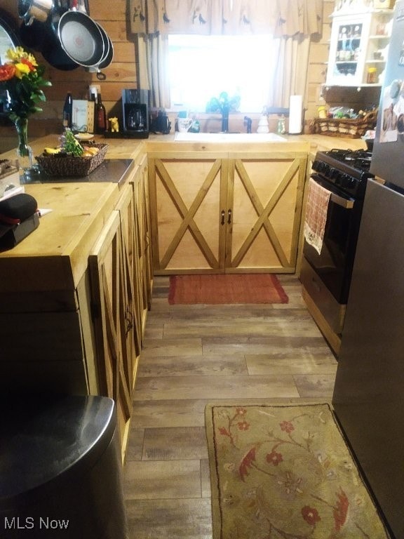 781 Canoe Run Rd, Looneyville, WV 25259 - photo 7