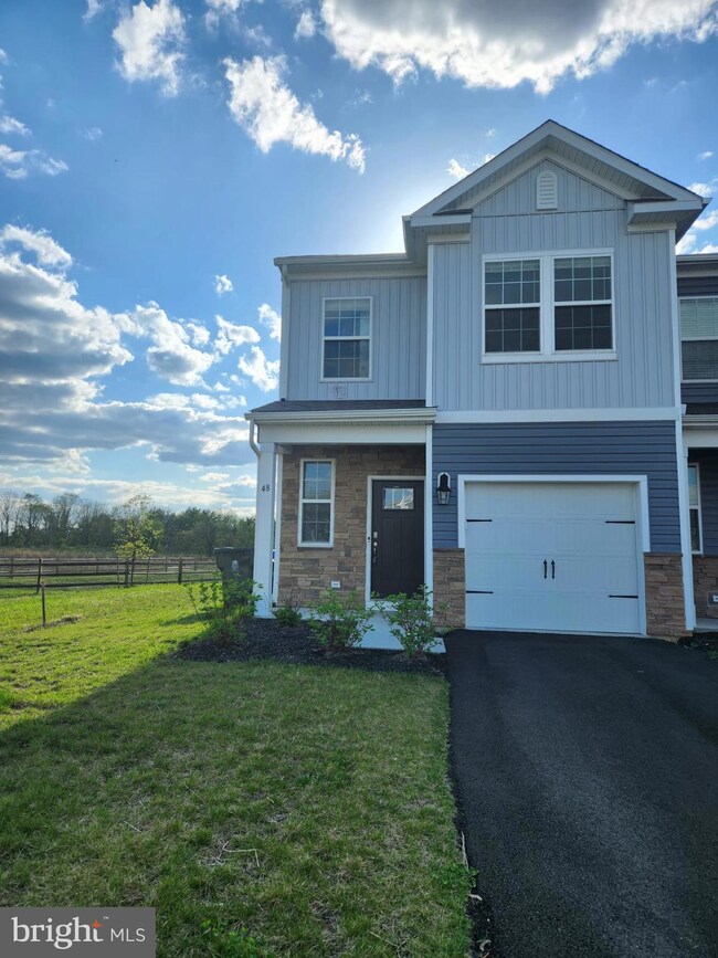 48 Peregrine Way, Burlington Township, NJ 08016 - photo 2