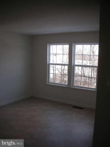 121 Carnegie Links Dr, Martinsburg, WV 25405 - photo 3