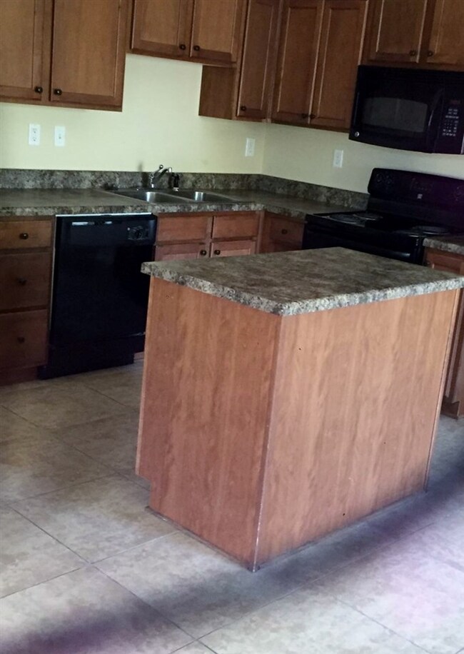 1475 Appling Walk Ln, Cordova, TN 38016 - photo 2