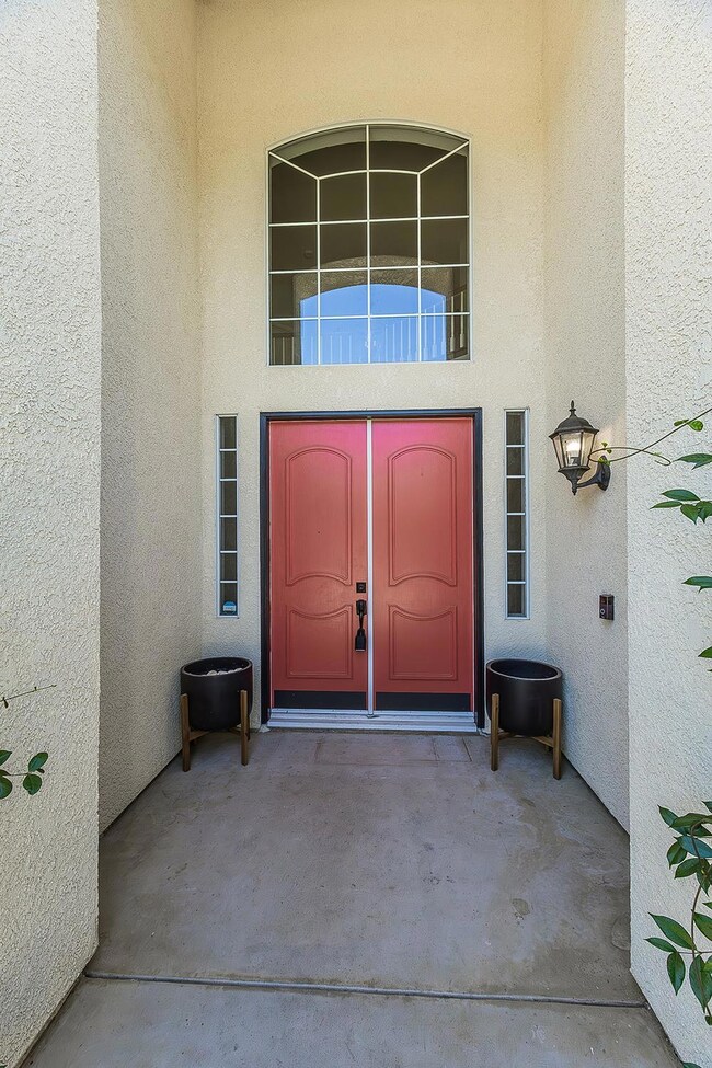 2438 Powers Ave, Clovis, CA 93619 - photo 3