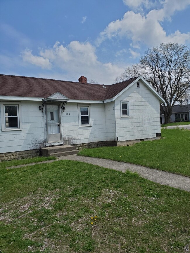 629 Mires Ln, Sidney, OH 45365 - photo 3